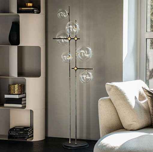 Lampada da terra Bloom di Cattelan Italia