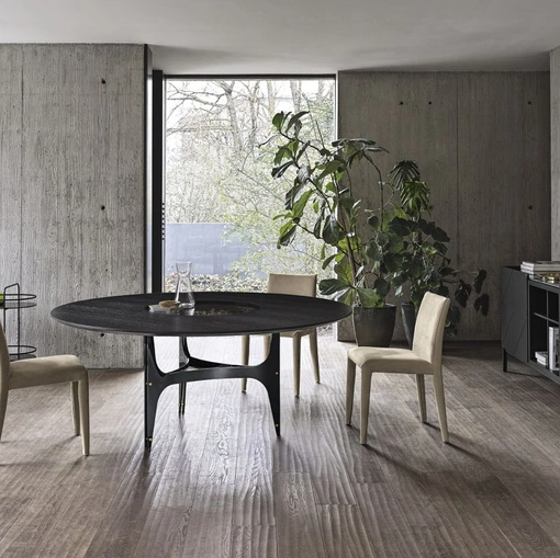 Tavolo Universe Rotondo con top in Rovere Carbone impiallacciato di Bontempi