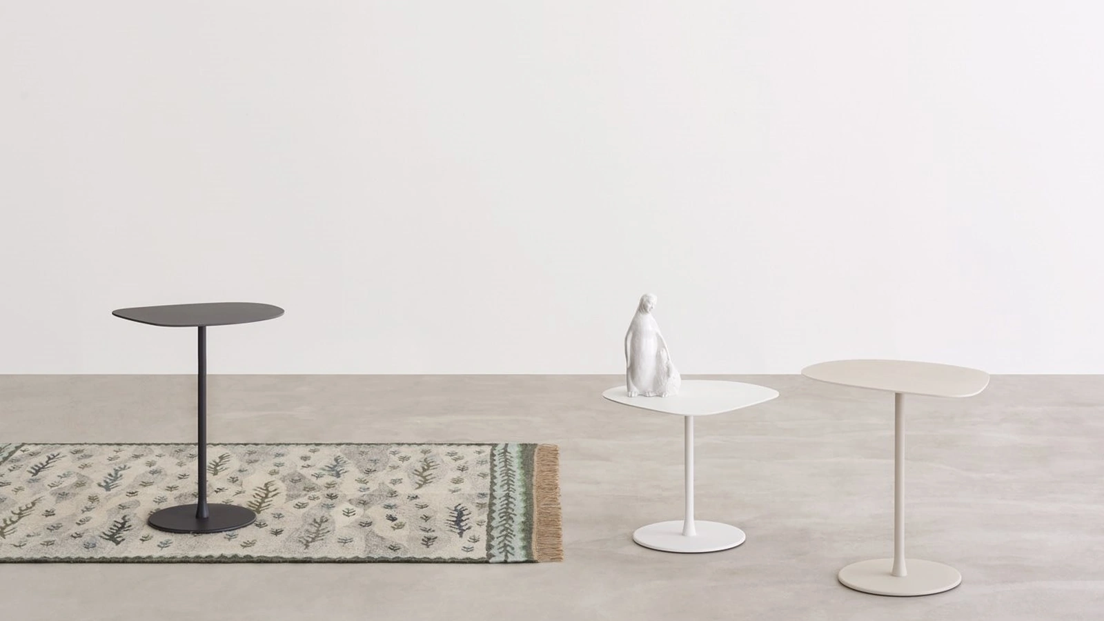 Tavolino Mixit in laccato di Desalto