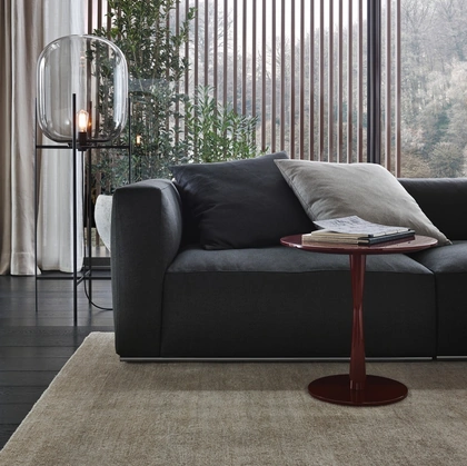 Tavolino rotondo Flute in laccato opaco di Poliform