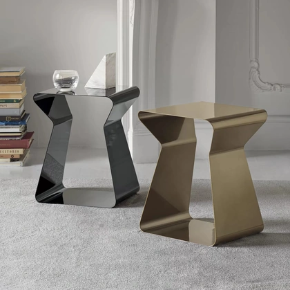 Tavolino Kito in acciaio laccato di Bontempi