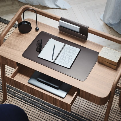 Scrittoio in legno Knot di Novamobili