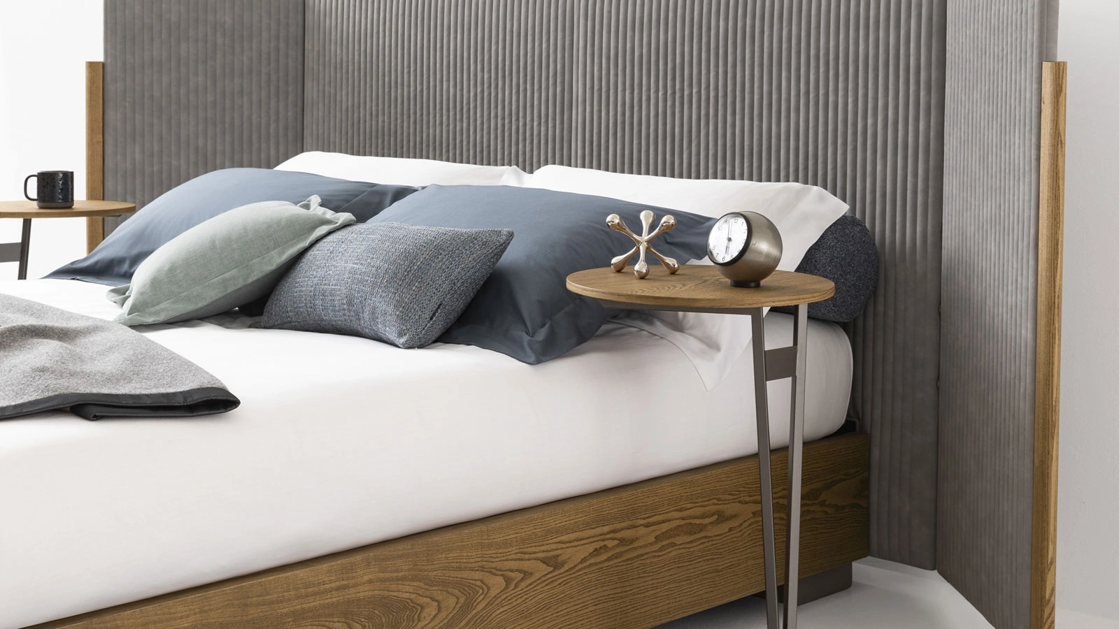 Tavolino Modì in HPL effetto legno di Oggioni