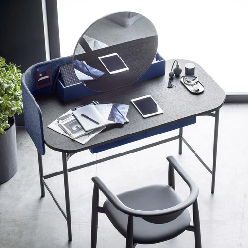 Scrittoio Ninfea in legno e metallo di Novamobili