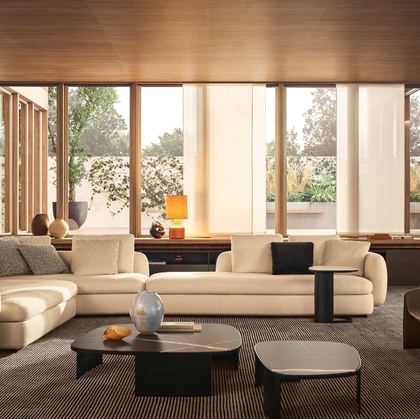 Tavolini Koishi con piano in marmo di Poliform