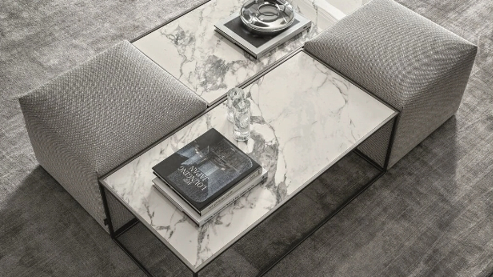 Tavolino Unit in marmo e tessuto di Ditre Italia