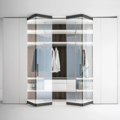 Armadio Freedhome Apertura Totale 50 vetro extrachiaro di Caccaro