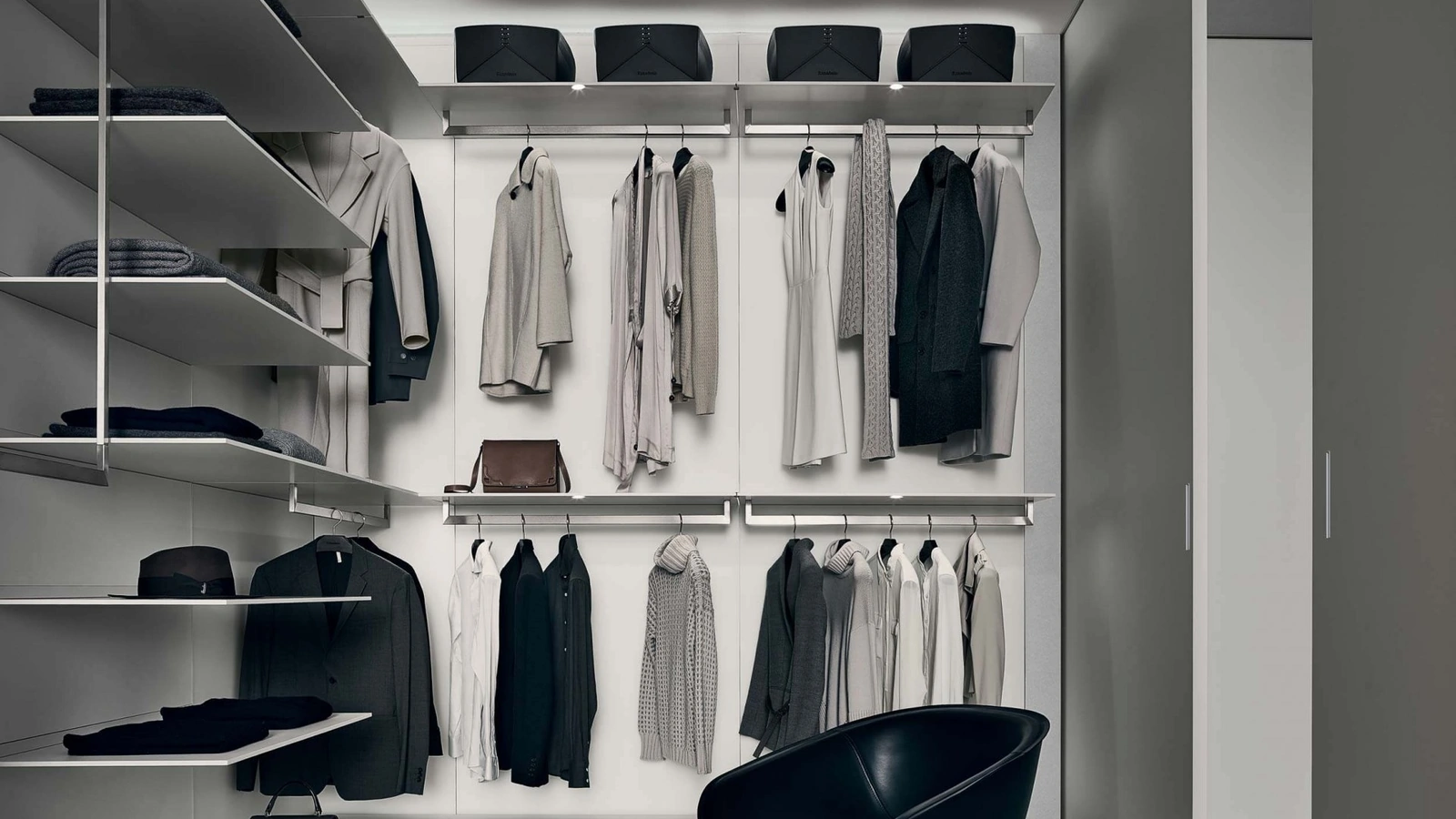 Cabina Armadio Abacus in vetro laccato opaco Bianco Latte di Rimadesio