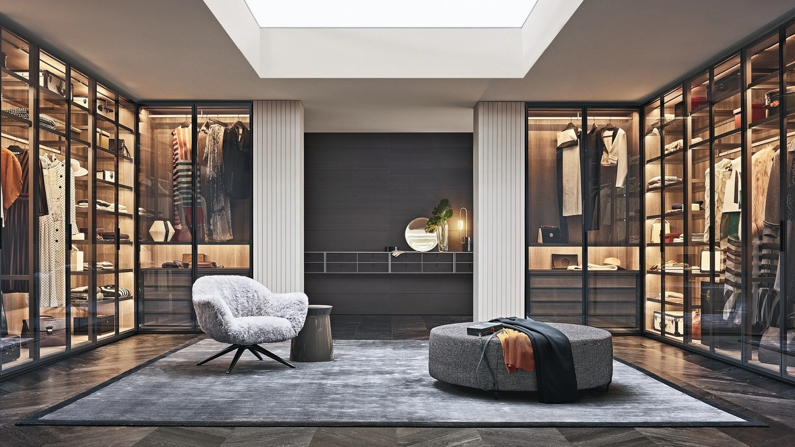 Cabina Armadio Senzafine Fitted con ante battenti in vetro e interno in nobilitato rovere cenere di Poliform