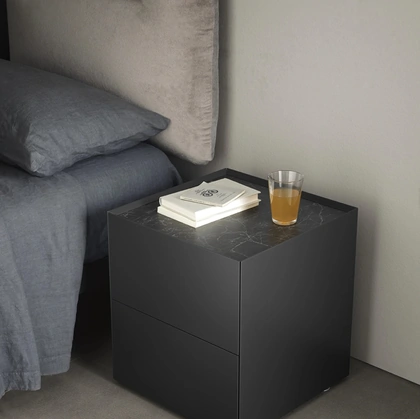 Comodino Riquadro di Caccaro