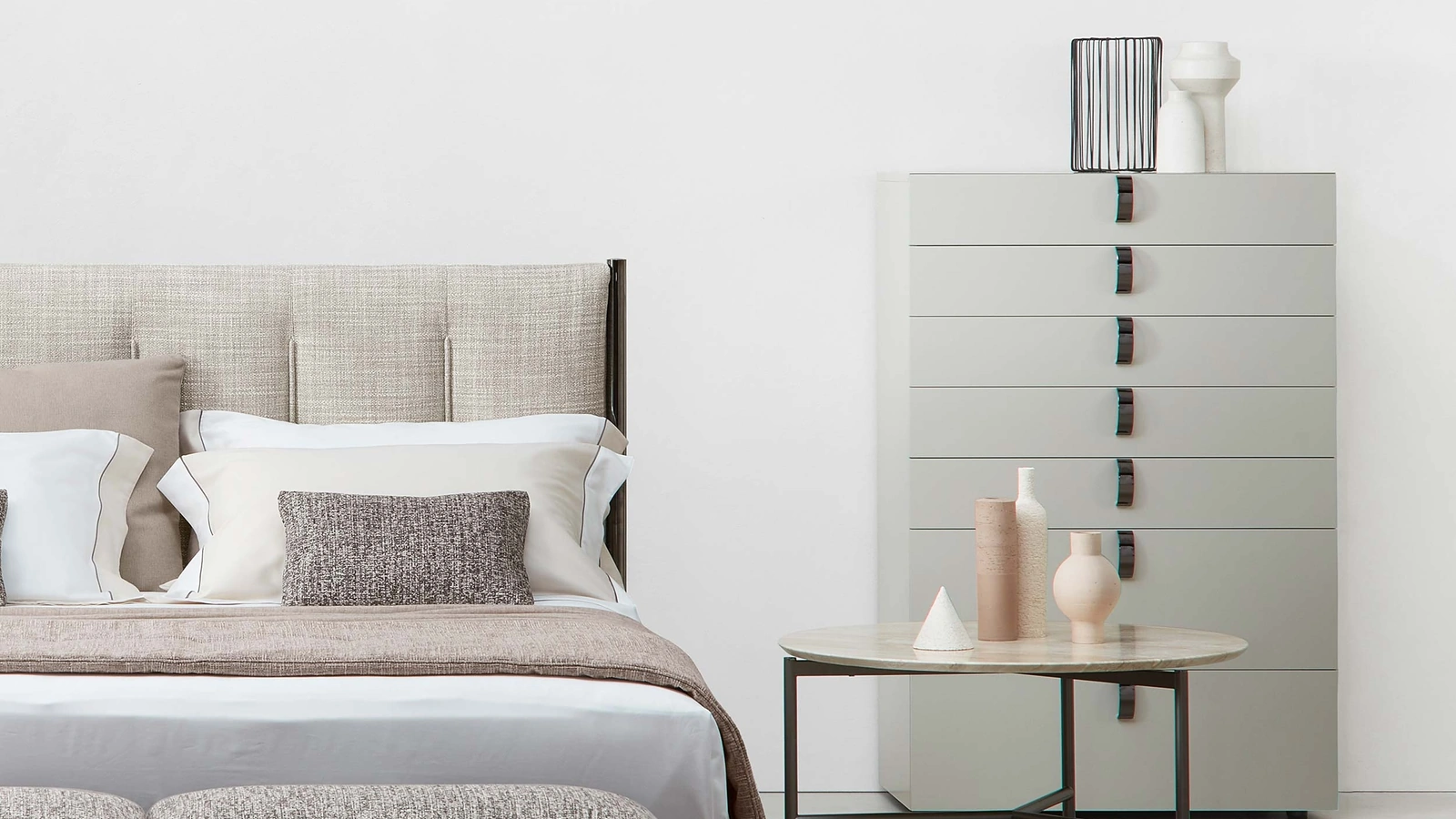 Cassettiera Splendor in laccato opaco di Flou