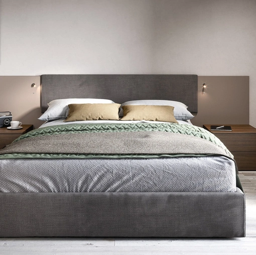 Letto in tessuto con testiera Cardiff di Cinquanta3