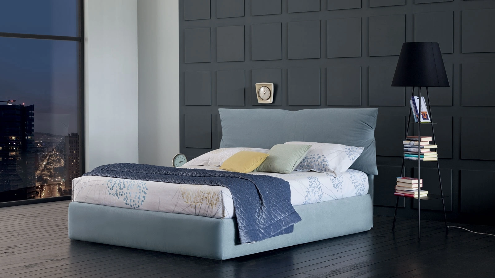 Letto in tessuto imbottito Dan con box contenitore di Oggioni