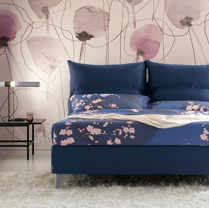 Letto in tessuto imbottito Posh di Oggioni