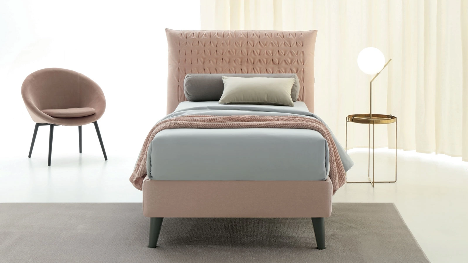 Letto singolo Fanny Fold in tessuto con testiera lavorata di Oggioni