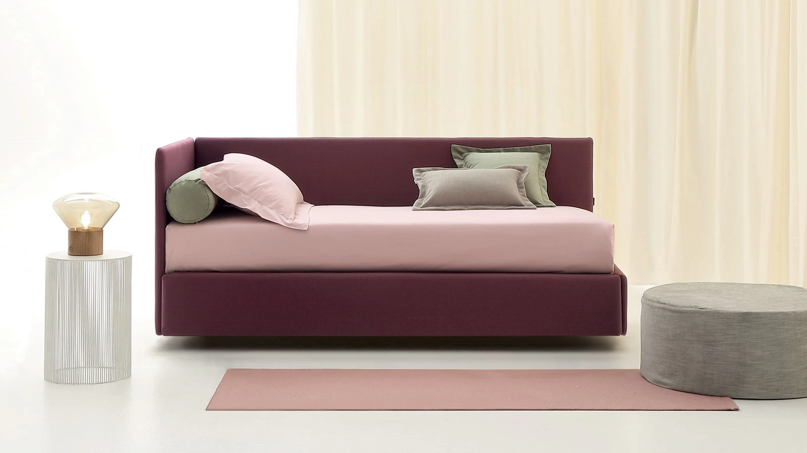 Daybed Golf 719 in tessuto trasformabile con meccanica a pettine di Oggioni