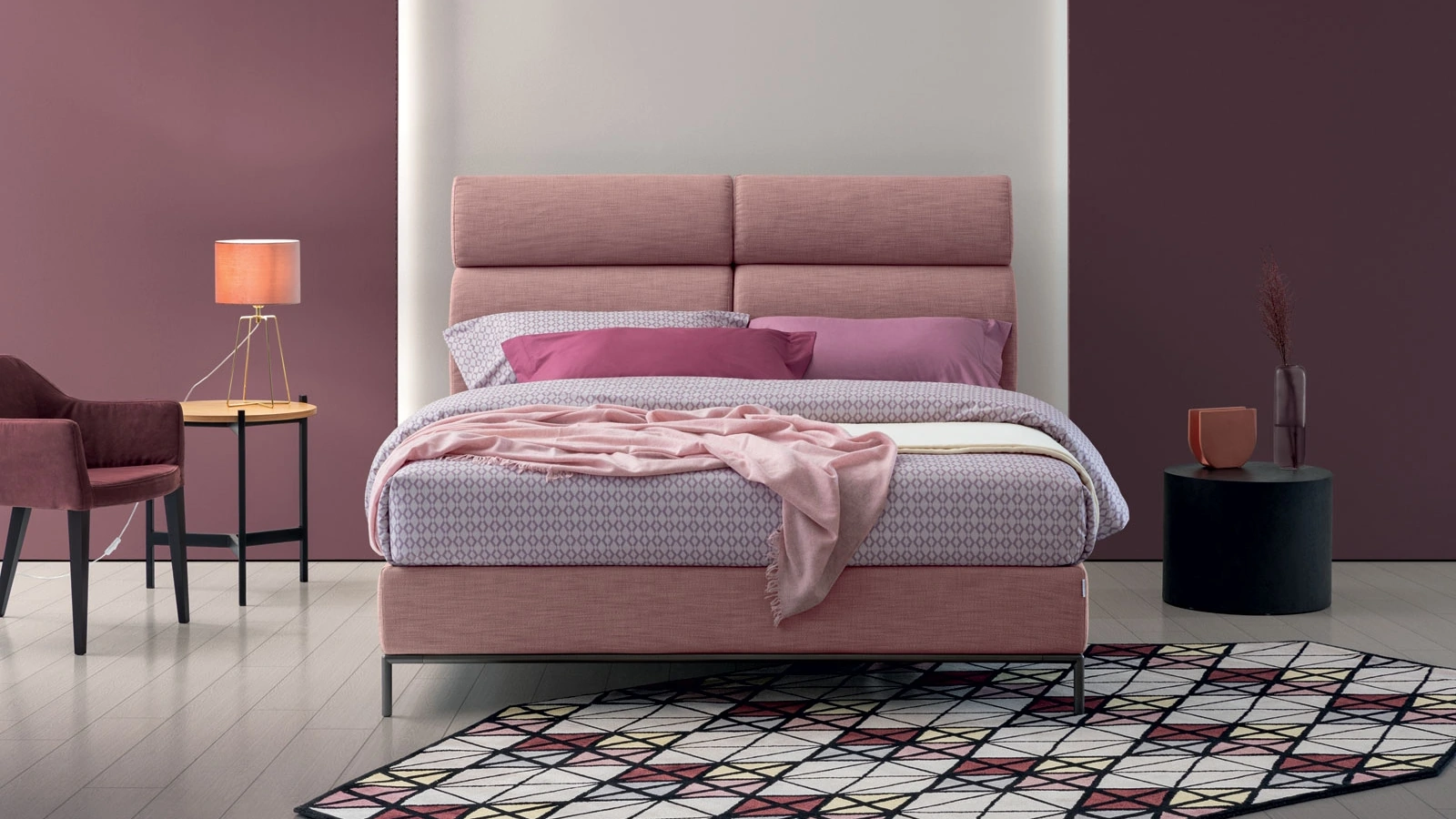 Letto in tessuto con testiera imbottita Veglio di Oggioni