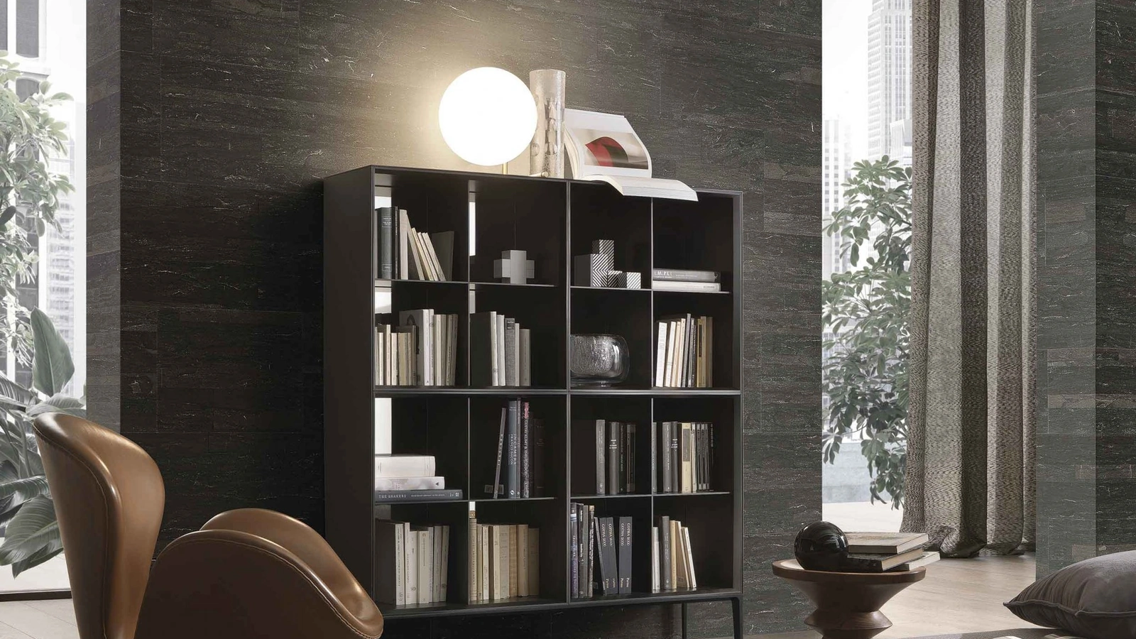 Libreria a muro Self Up di Rimadesio