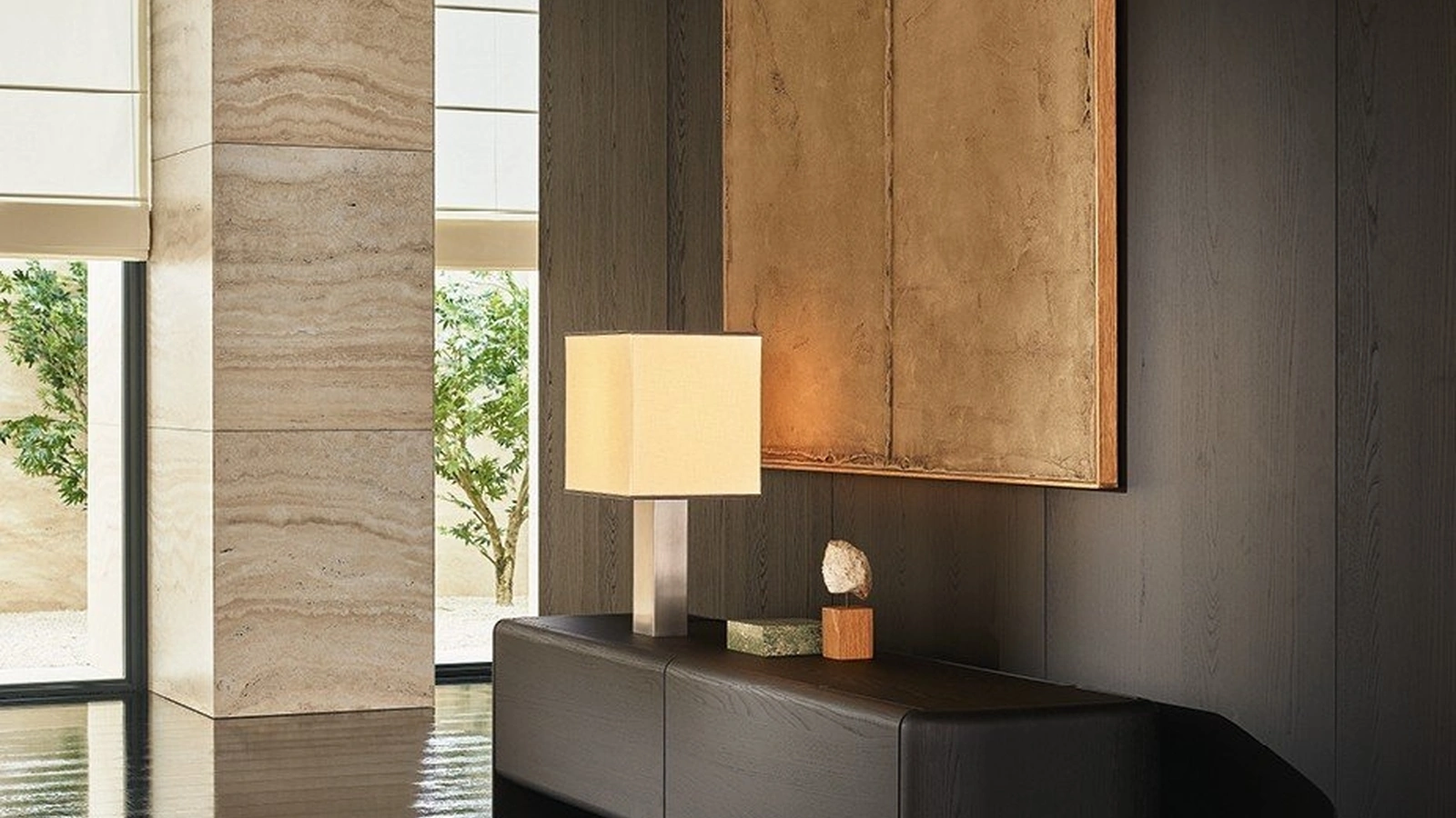 Madia Duke in olmo nero di Poliform