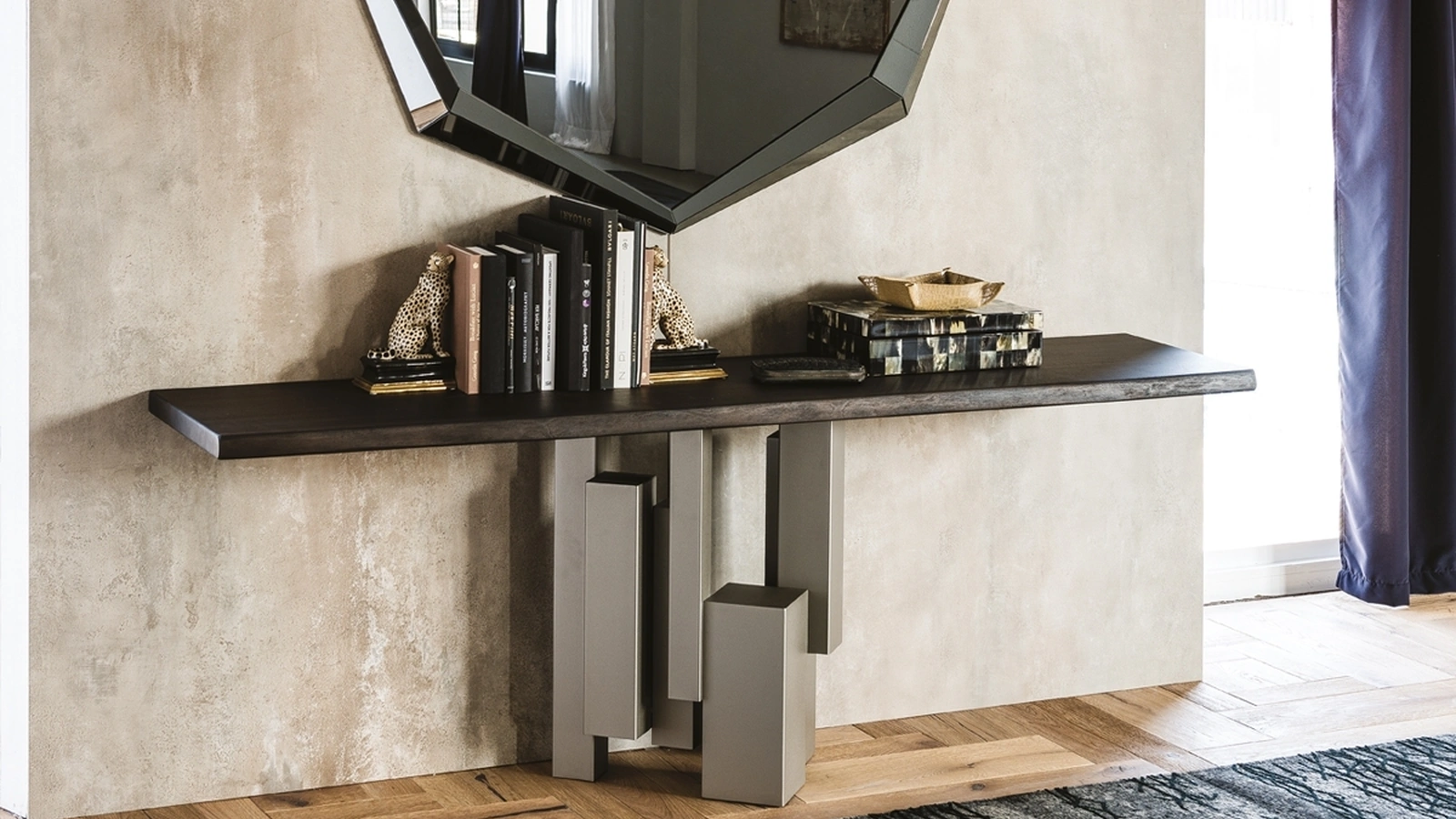 Consolle con base in acciaio e piano in legno massello Skyline di Cattelan Italia