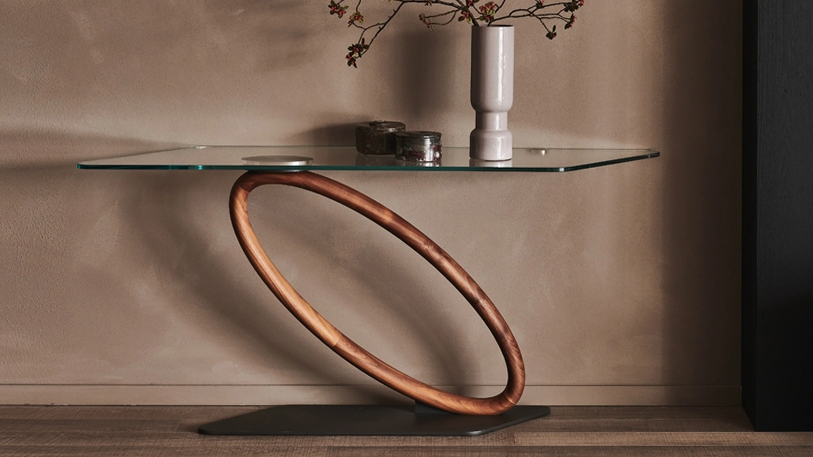 Consolle Tour in cristallo con gamba in legno di Cattelan Italia