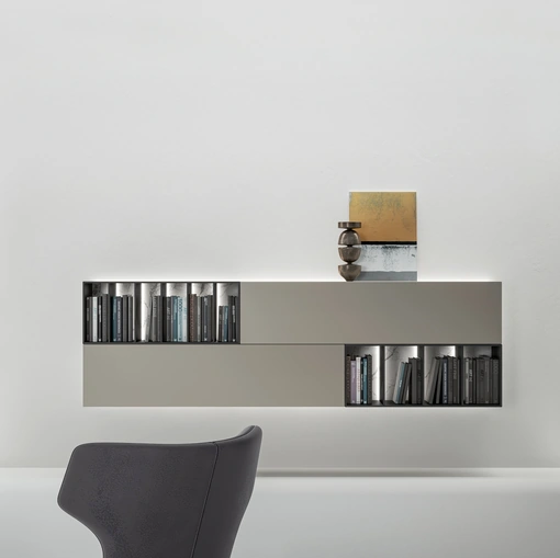 Mobile sospeso Wallover in laccato di Caccaro