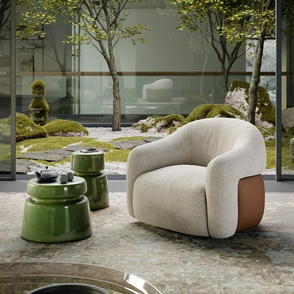 Poltrona in tessuto con dettaglio in pelle sul retro Baldwin Turn di Cattelan Italia