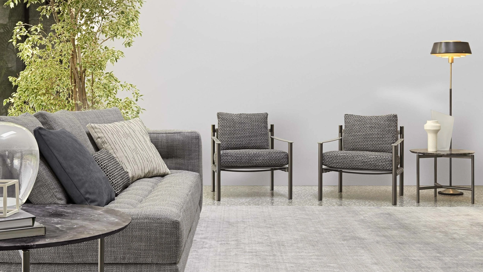 Poltroncina in tessuto Iko di Flou