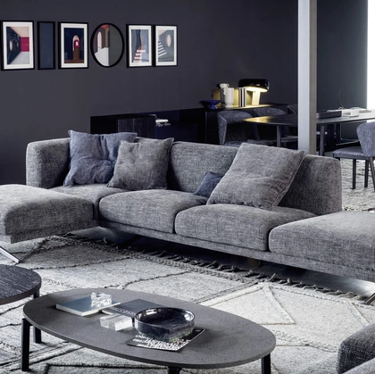 Divano con penisola Noa in tessuto imbottito di Novamobili