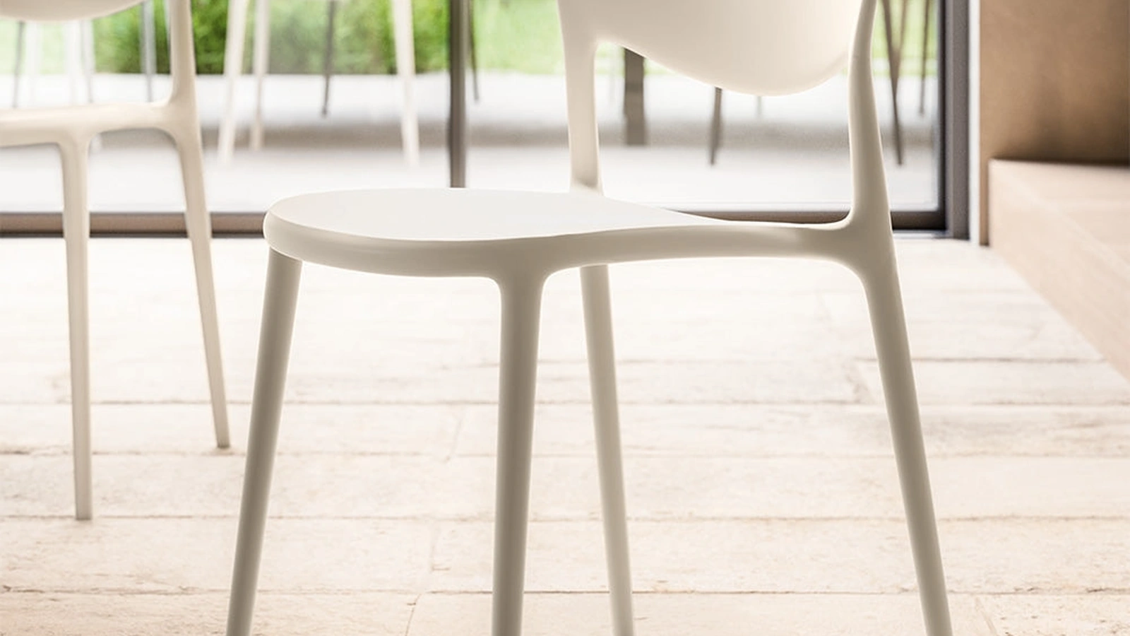 Sedia impilabile in polipropilene Abby di Connubia