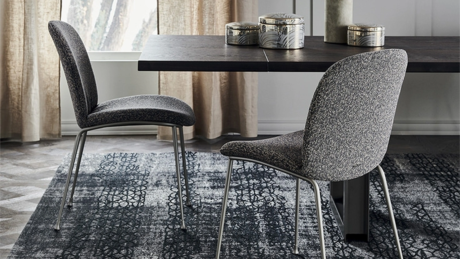 Sedia in tessuto con struttura in metallo Tina di Cattelan Italia