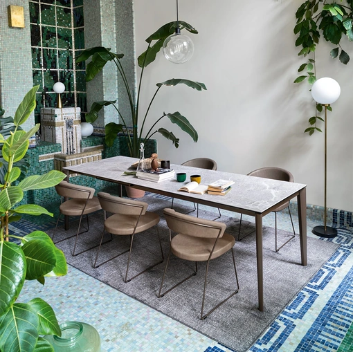 Sedia in ecopelle New York di Connubia