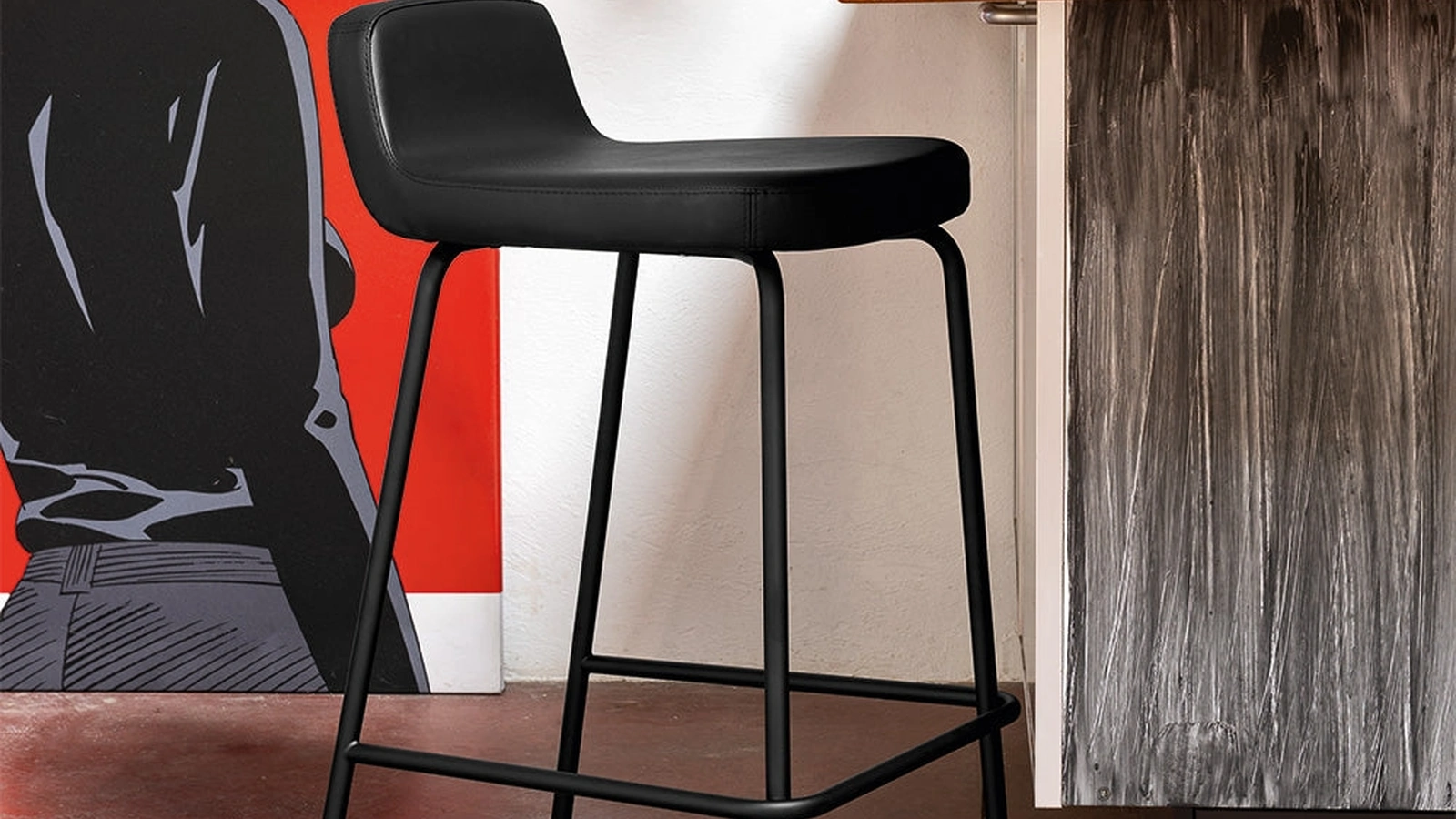 Sgabello Riley in ecopelle di Connubia