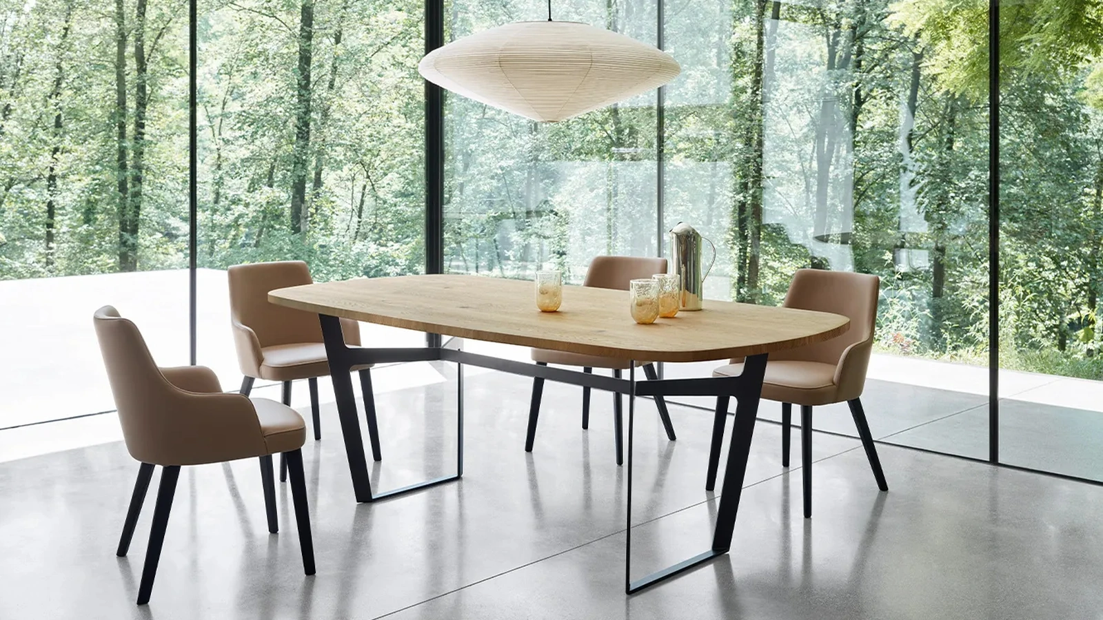 Sedia Eva in ecopelle con Braccioli di Sangiacomo