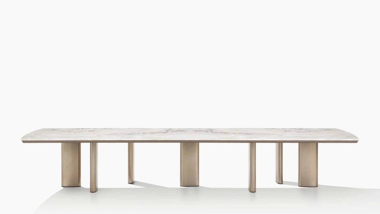 Tavolo Adrien con top in marmo di Poliform