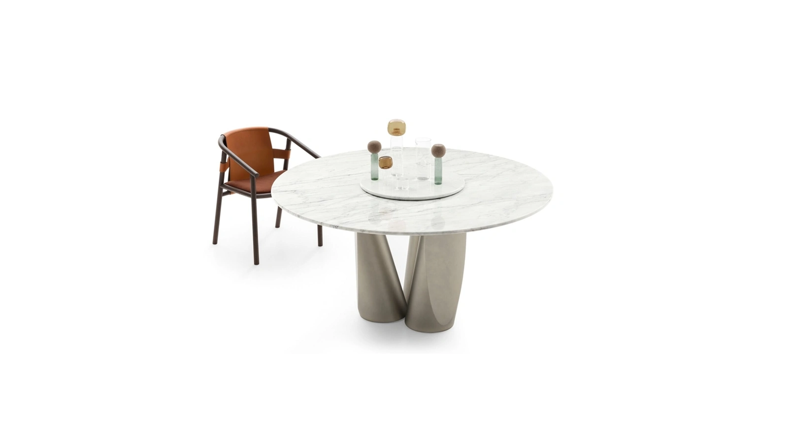 Tavolo rotondo di design Sentei con top in marmo e base in metallo di Ditre Italia