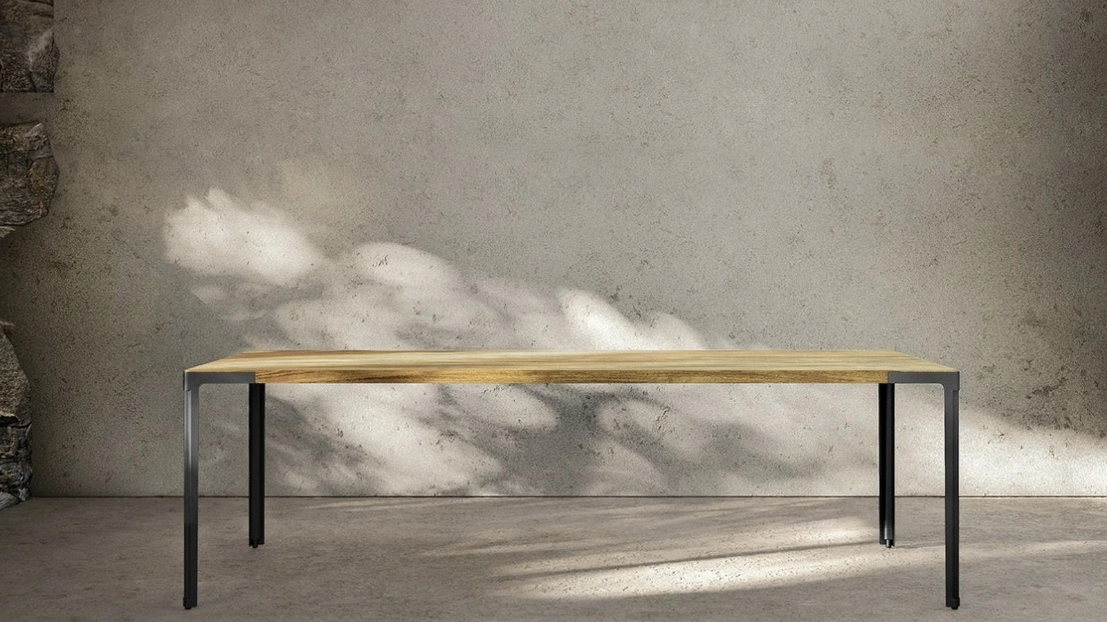 Tavolo Fan in rovere e acciaio di Desalto