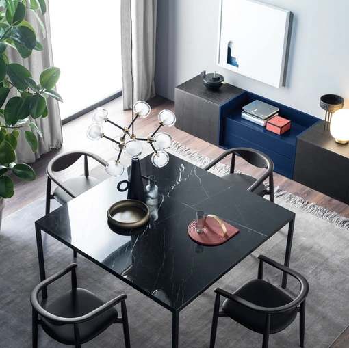 Tavolo quadrato Filo in Light Stone di Novamobili