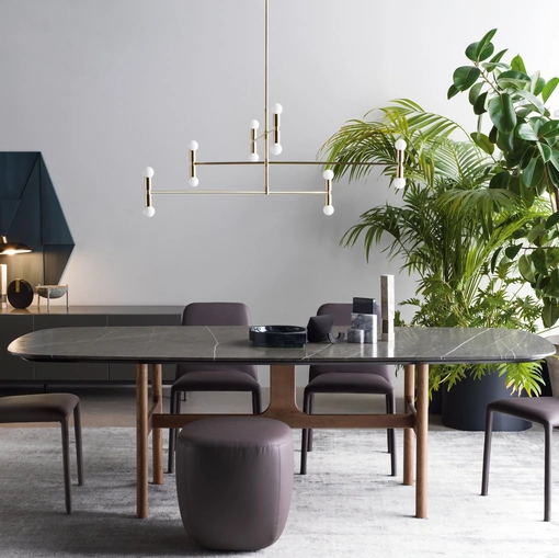 Tavolo Torii con top in marmo Grigio e base in legno di Novamobili