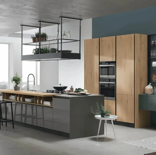 Cucina Moderna con isola in laccato lucido Ardesia e Rovere Natura Infinity 15 di Stosa