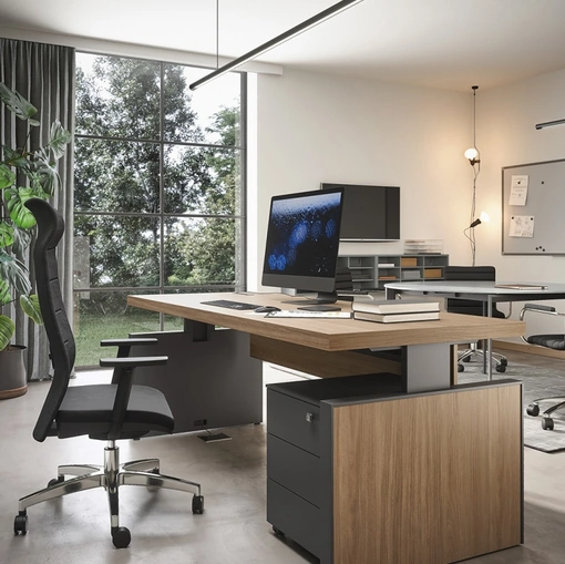 Scrivania Direzionale 01A in melaminico Noce Naturale e Lavagna di Cinquanta3